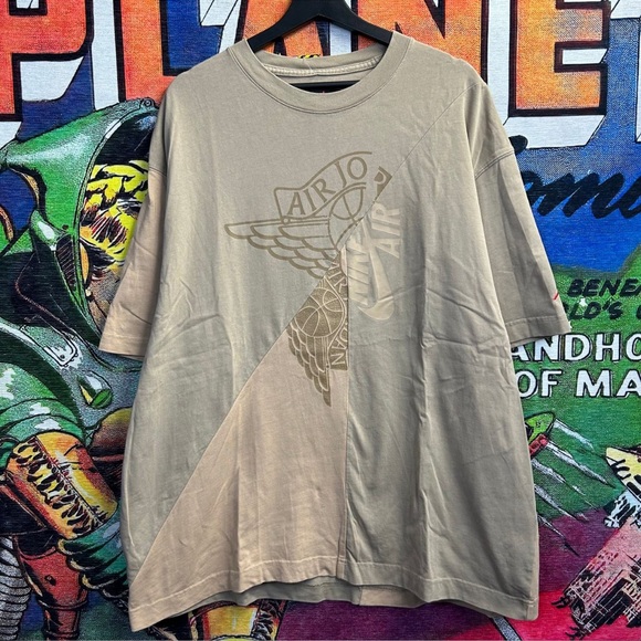 Travis Scott x Air Jordan - Picture 1 of 7